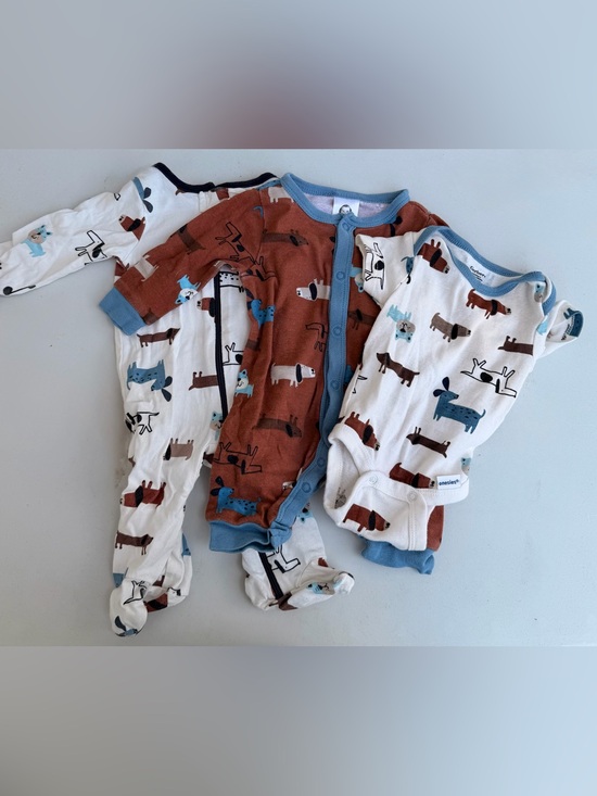 Gerber Other - Gerber Baby Boy Newborn 3pc Dog Set
